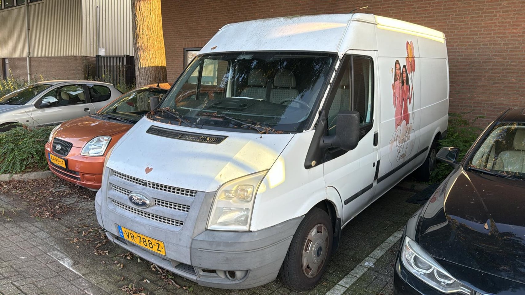 Ford Transit - 300L 2.2 TDCI HD | Elek-Pakket | Airco - AutoWereld.nl