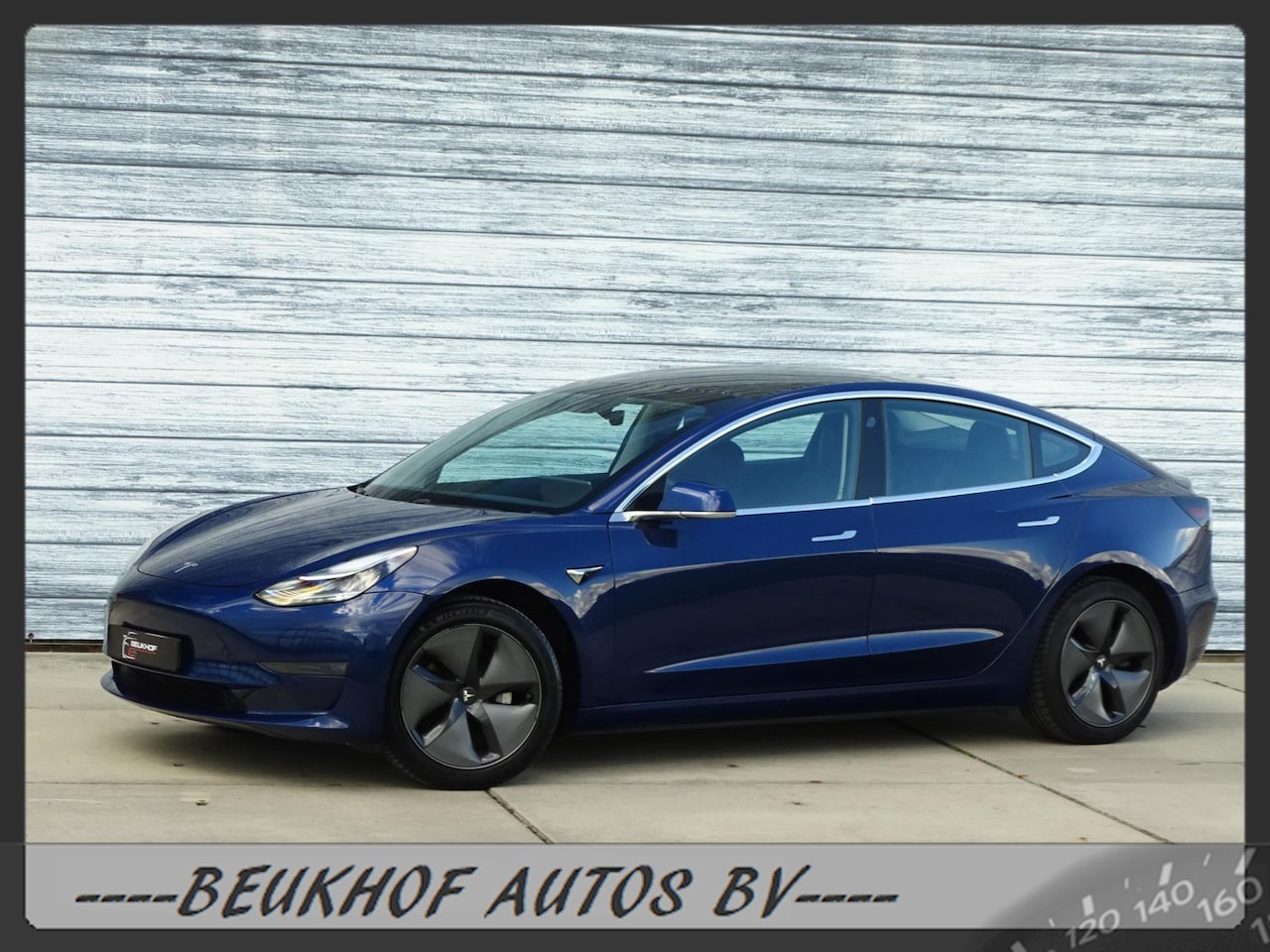 Tesla Model 3 - Standard RWD Plus Panorama 360Cam Leer Xenon - AutoWereld.nl