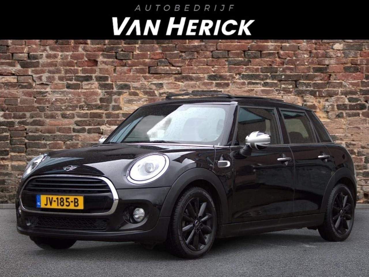 MINI Cooper - Mini 1.5 Serious Business | Navi | Schuifdak | Automaat - AutoWereld.nl