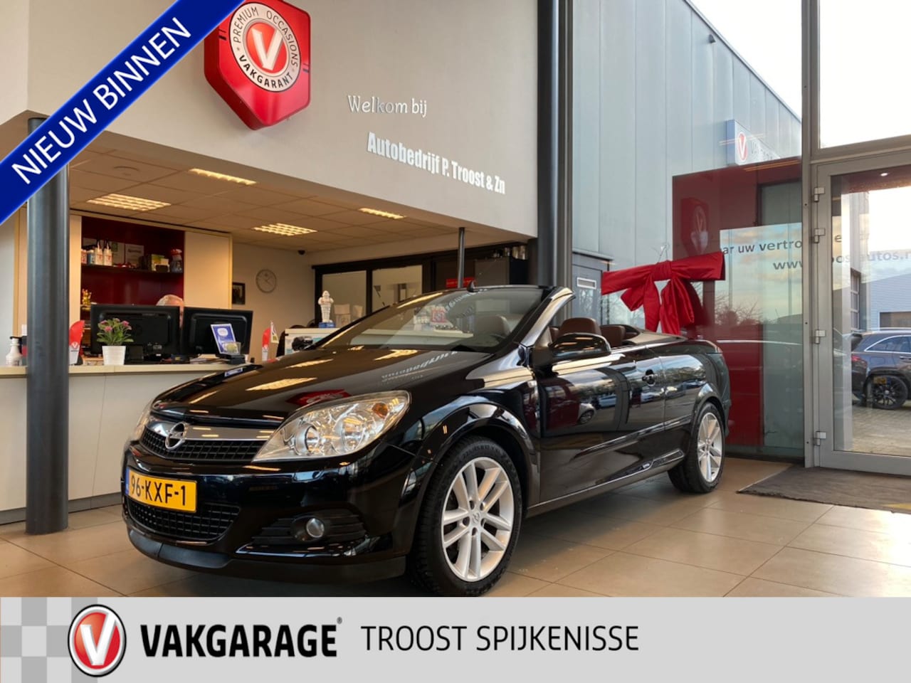 Opel Astra TwinTop - 1.8 Enjoy 1.8 Enjoy,NL Auto,Elektrisch Bedienbarekap,Leder&Stoelverwarming,Keyless Entry,Achteruitri - AutoWereld.nl