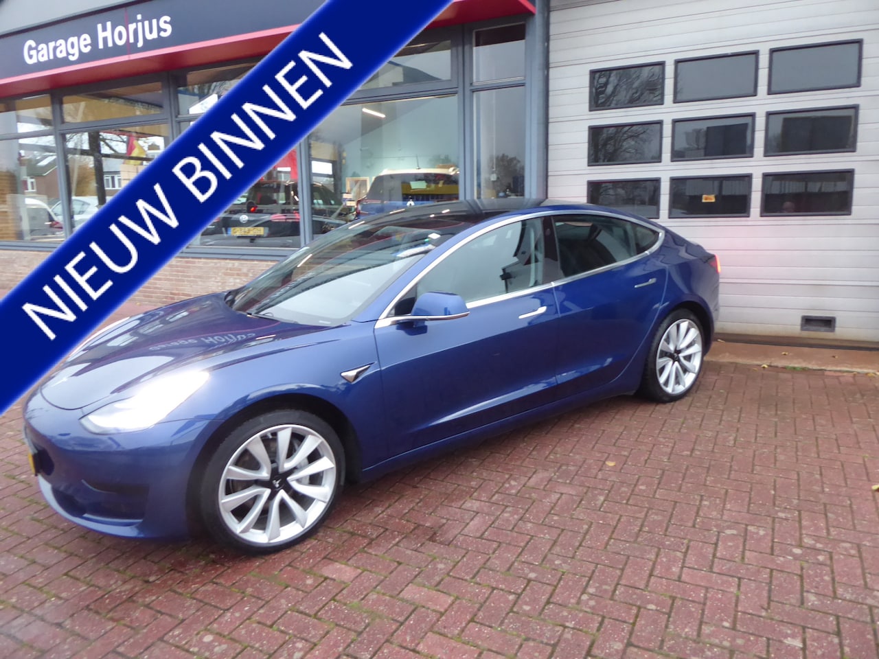 Tesla Model 3 - Standard RWD Plus 60 kWh sept-2019 PANODAK, AIRCO, CRUISE 19"LMVELGEN, PDC!! - AutoWereld.nl