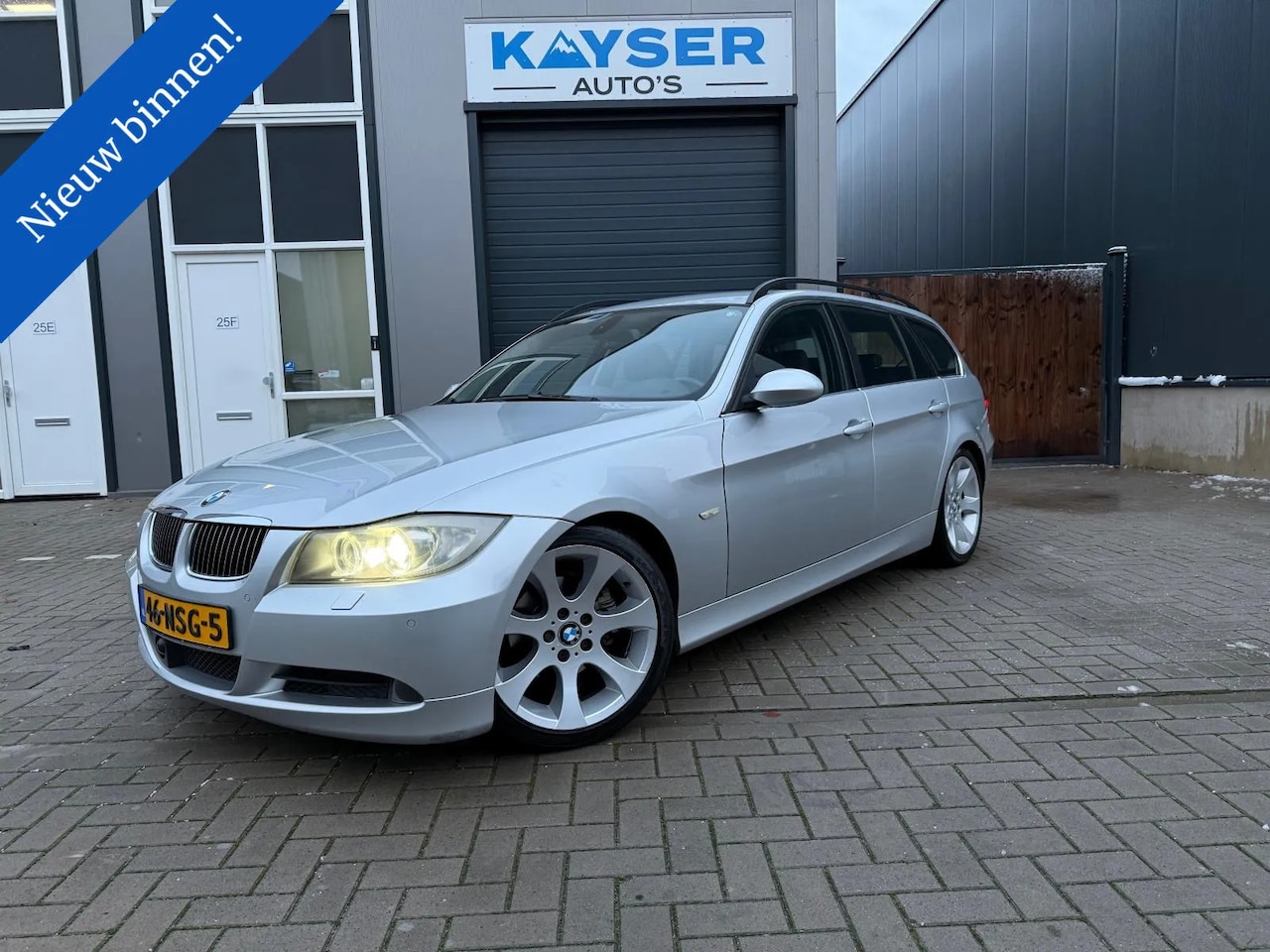 BMW 3-serie - 325i AUT High Ex ACC Xenon Leder Naviprof Stoelverw - AutoWereld.nl