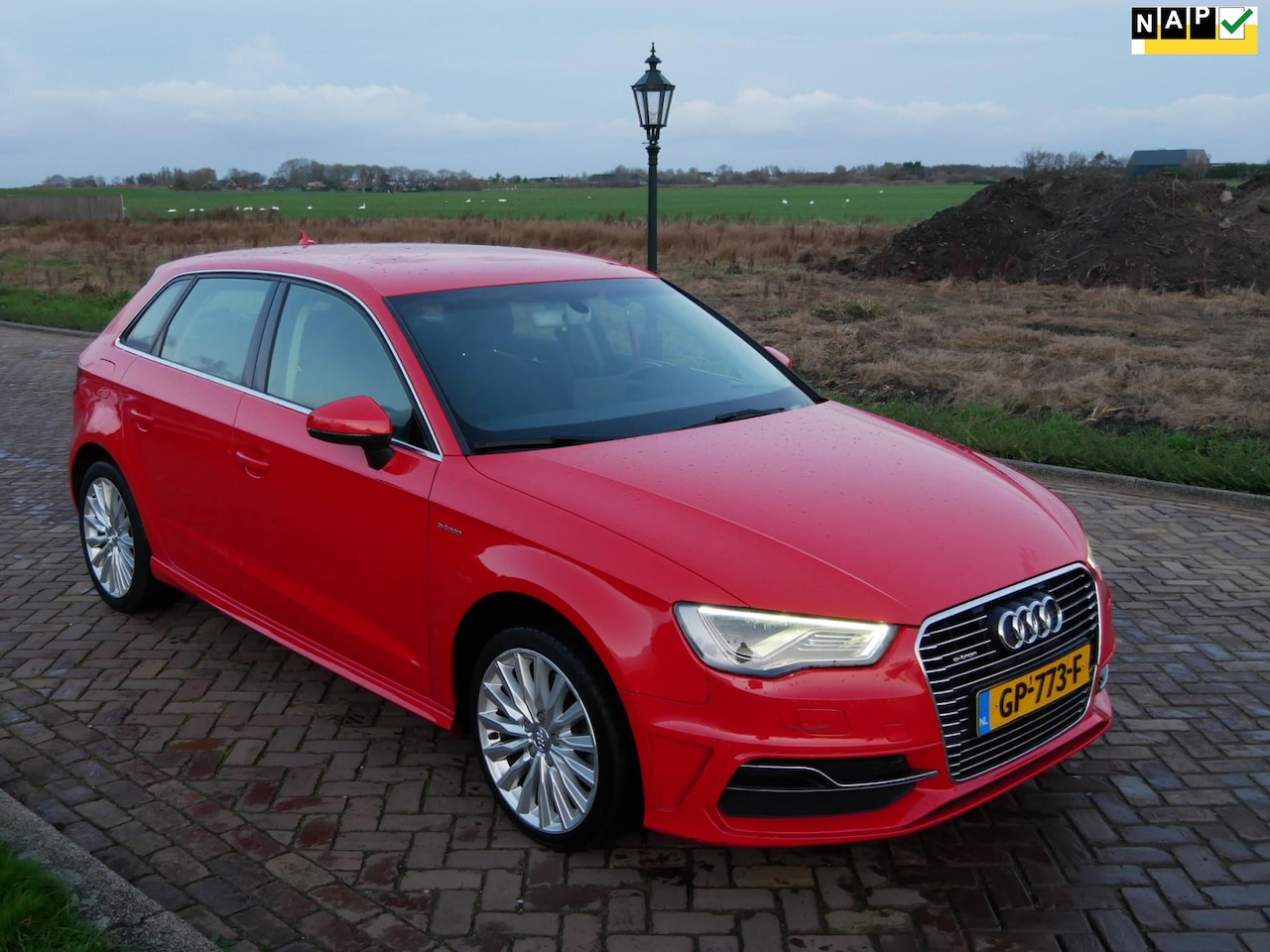 Audi A3 Sportback - 1.4 e-tron PHEV Attraction Pro Line plus **8299 NETTO ** - AutoWereld.nl