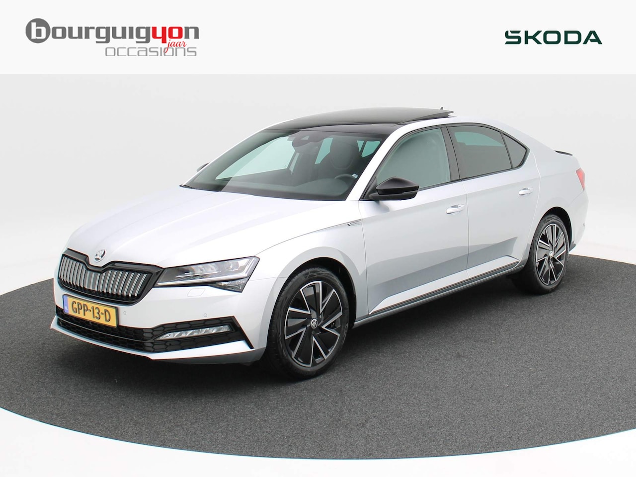 Skoda Superb - 1.4 TSi 218 Pk DSG iV Sportline Business | Adap. Cruise | LED | Stoel Verw. | Panorama | 1 - AutoWereld.nl