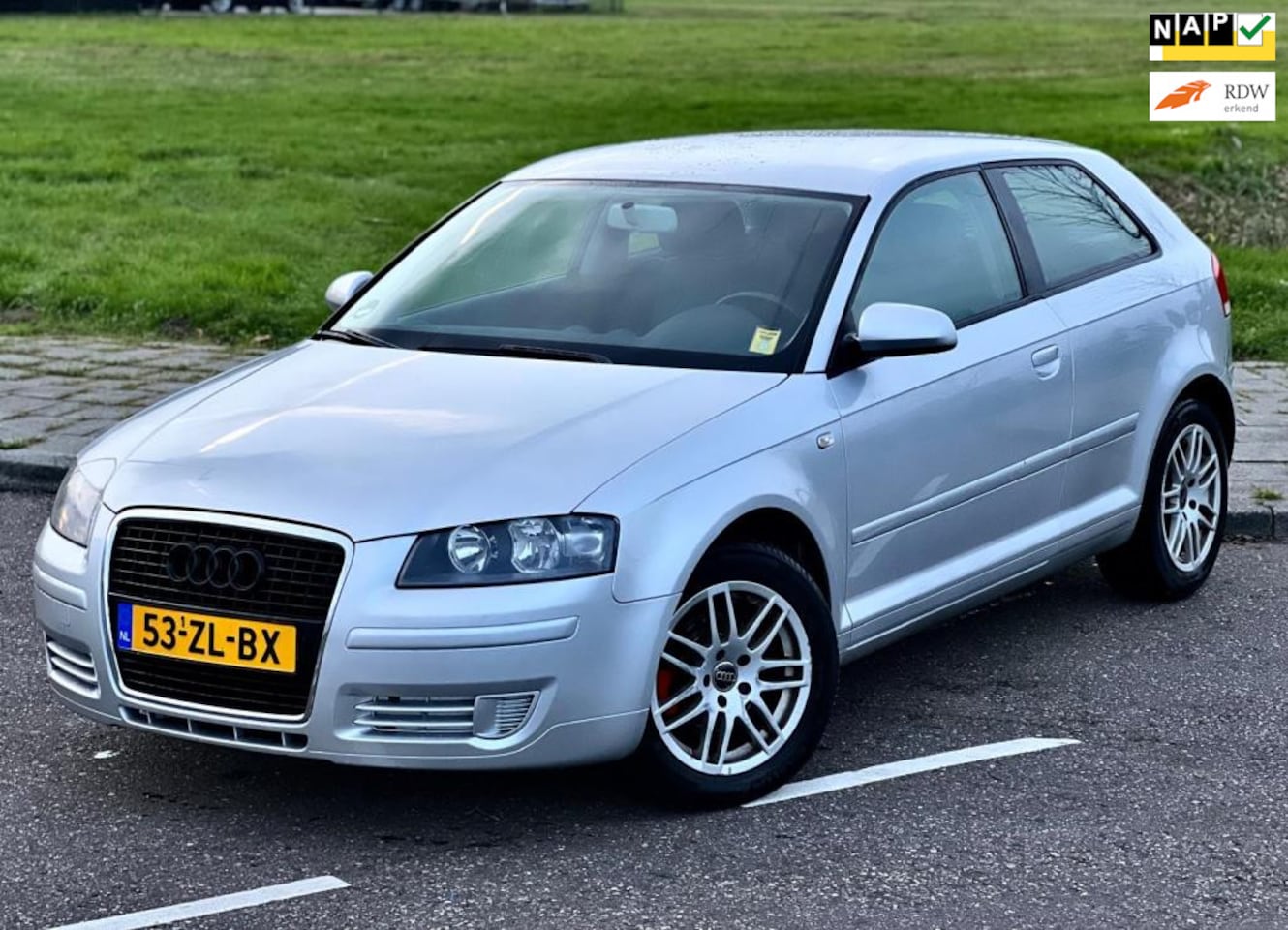 Audi A3 - 1.6 Attraction Pro Line ELEK RM | LM VELGEN | CRUISE | APK | AIRCO - AutoWereld.nl