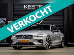 Volvo S60 - 2.0 T4 3x R-Design TREKHAAK/PANO/INTELLISAFE 360/NAP LOGISCH