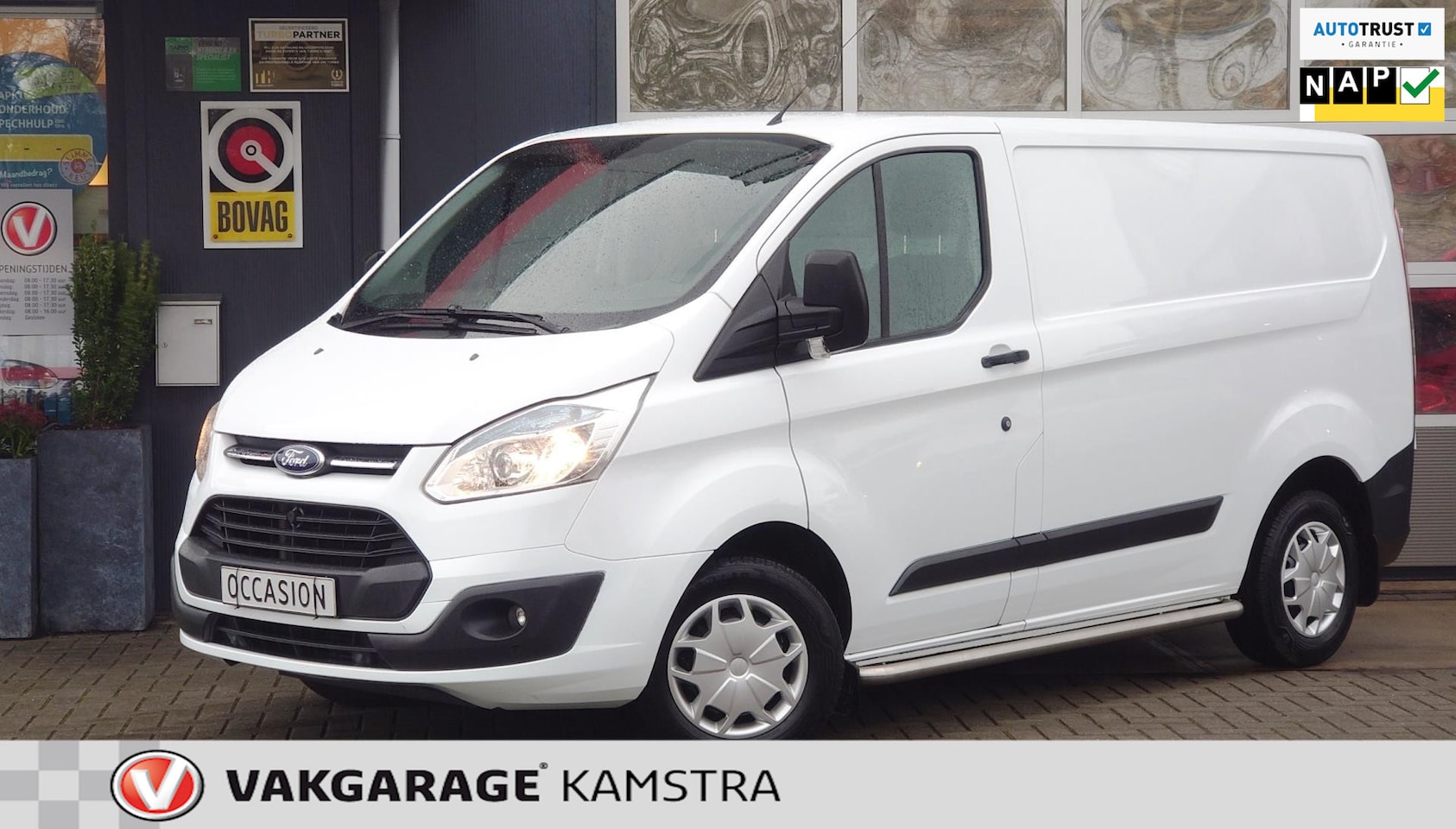 Ford Transit Custom - 2.2 TDCI L1H1 NAP Airco/Cruise/Navi/PDC - AutoWereld.nl