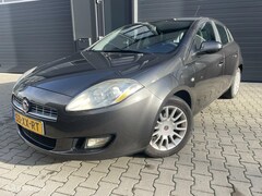 Fiat Bravo - 1.4 Active Mooie nette Fiat