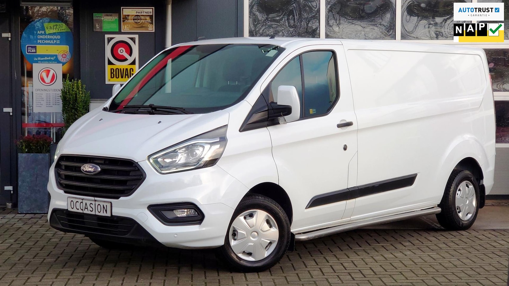 Ford Transit Custom - 300 2.0 TDCI L2H1 NAP Airco/Cruise/PDC - AutoWereld.nl