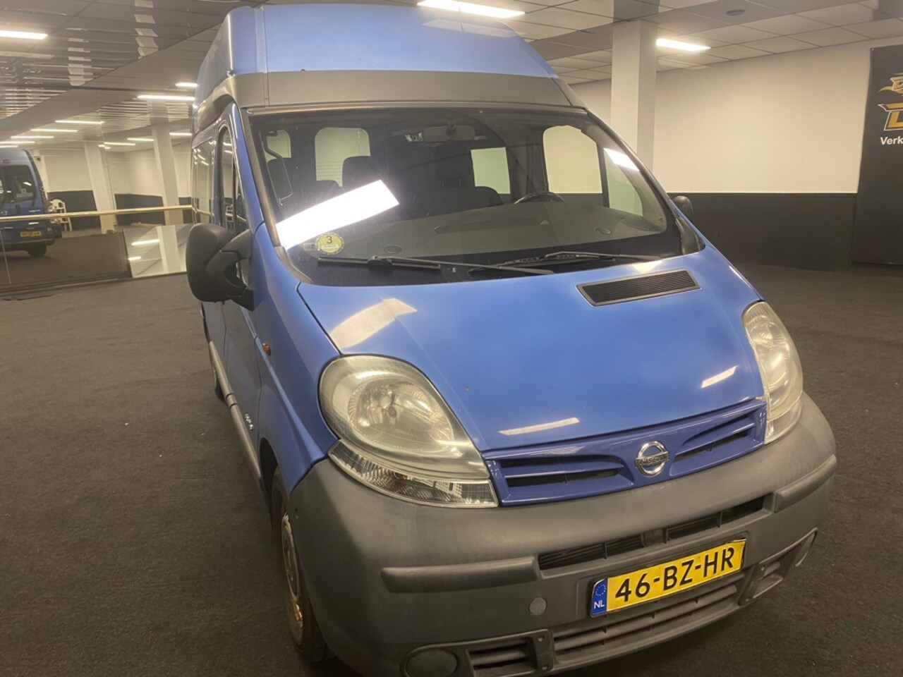 Nissan Primastar - 135.29-310 2.5CDi HD AIRCO | ROLSTOELVERVOER | ROLSTOELAUTO - AutoWereld.nl