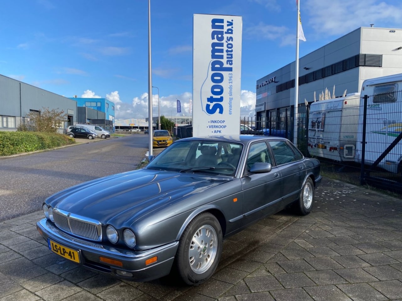 Jaguar XJ - 3.2 Airco Cruise Leder cv 196.831km YOUNGTIMER - AutoWereld.nl