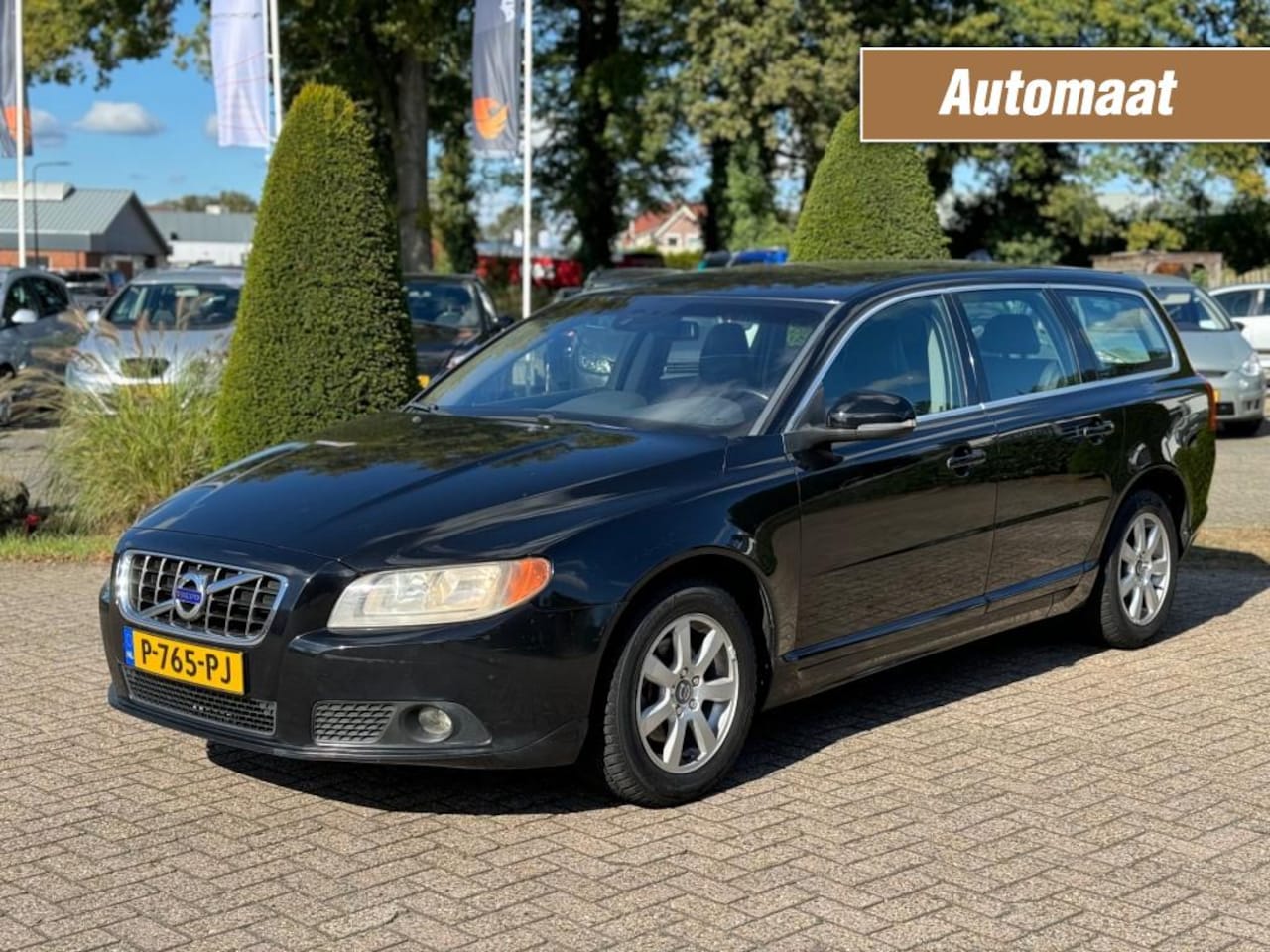 Volvo V70 - 2.0 T5 244 PK / CRUISE / PDC ACHTER / AUTOMAAT - AutoWereld.nl