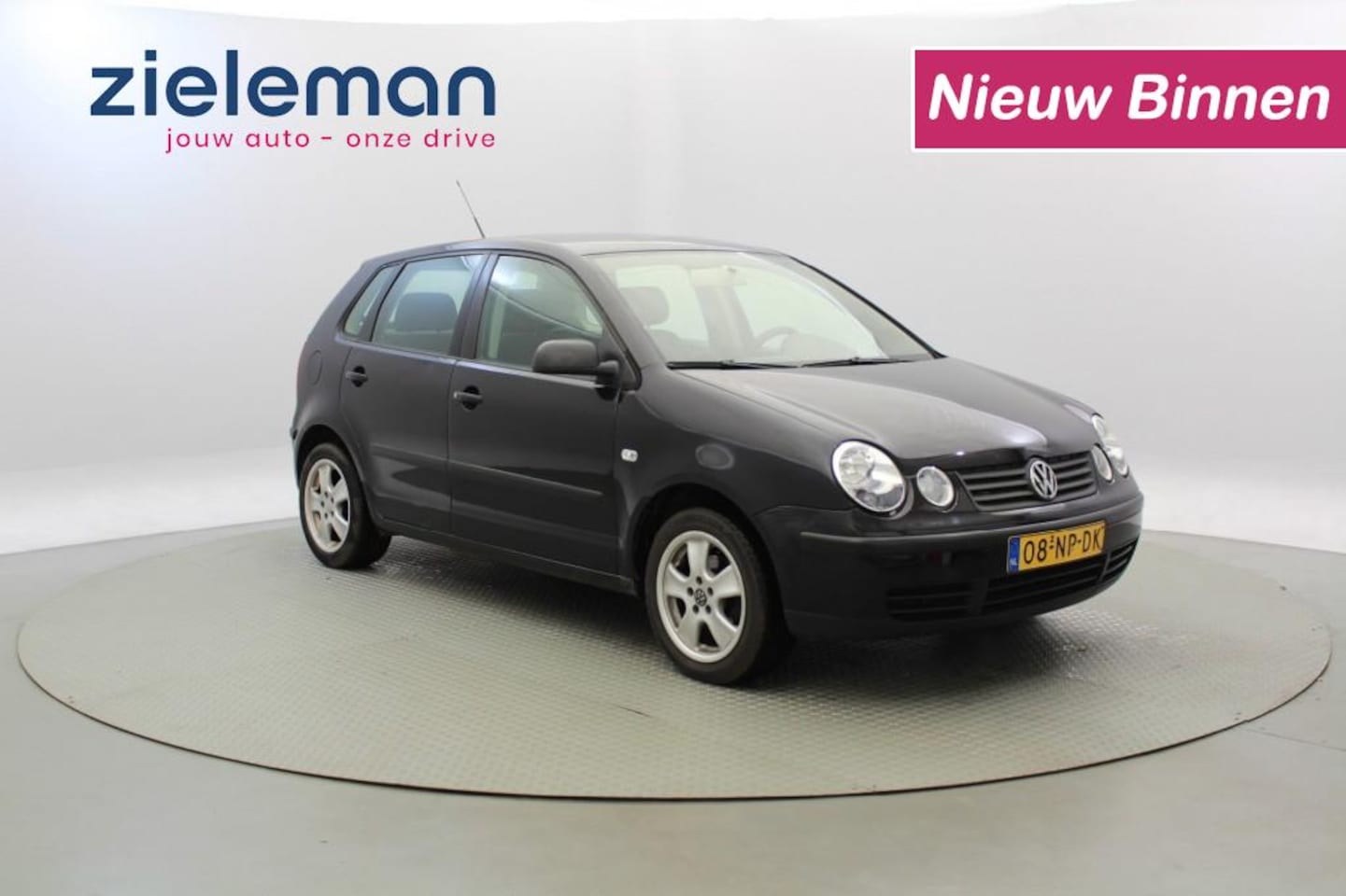 Volkswagen Polo - 1.4 16v 5 deurs - AutoWereld.nl