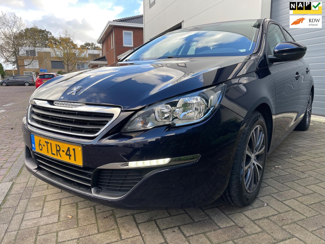 Peugeot 308 - 1.2 VTi Active/Navi/Cruise-c/Climate-c/PDC/AUX/Led/Volledig onderhouden - AutoWereld.nl