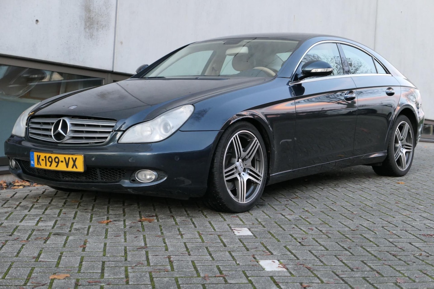 Mercedes-Benz CLS-klasse - 350 V6 Navi Clima Leder Youngtimer - AutoWereld.nl