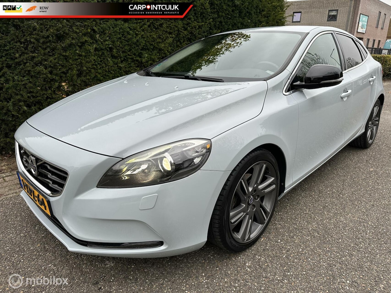 Volvo V40 - 1.6 T3 Summum Xenon Leer Camera - AutoWereld.nl