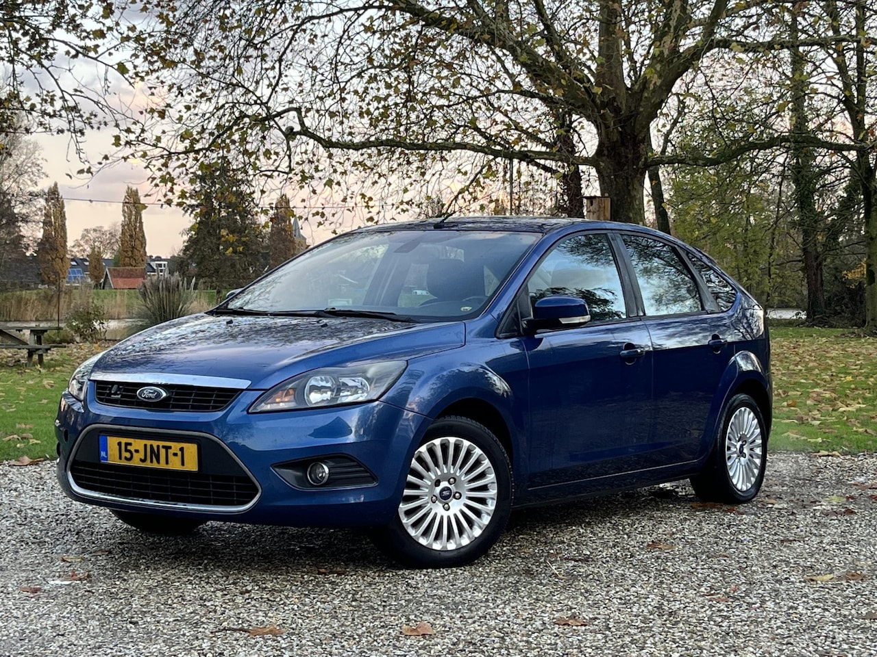 Ford Focus - 1.8 Titanium 1.8 Titanium 5-drs, Airco, Cruise, Trekhaak - AutoWereld.nl