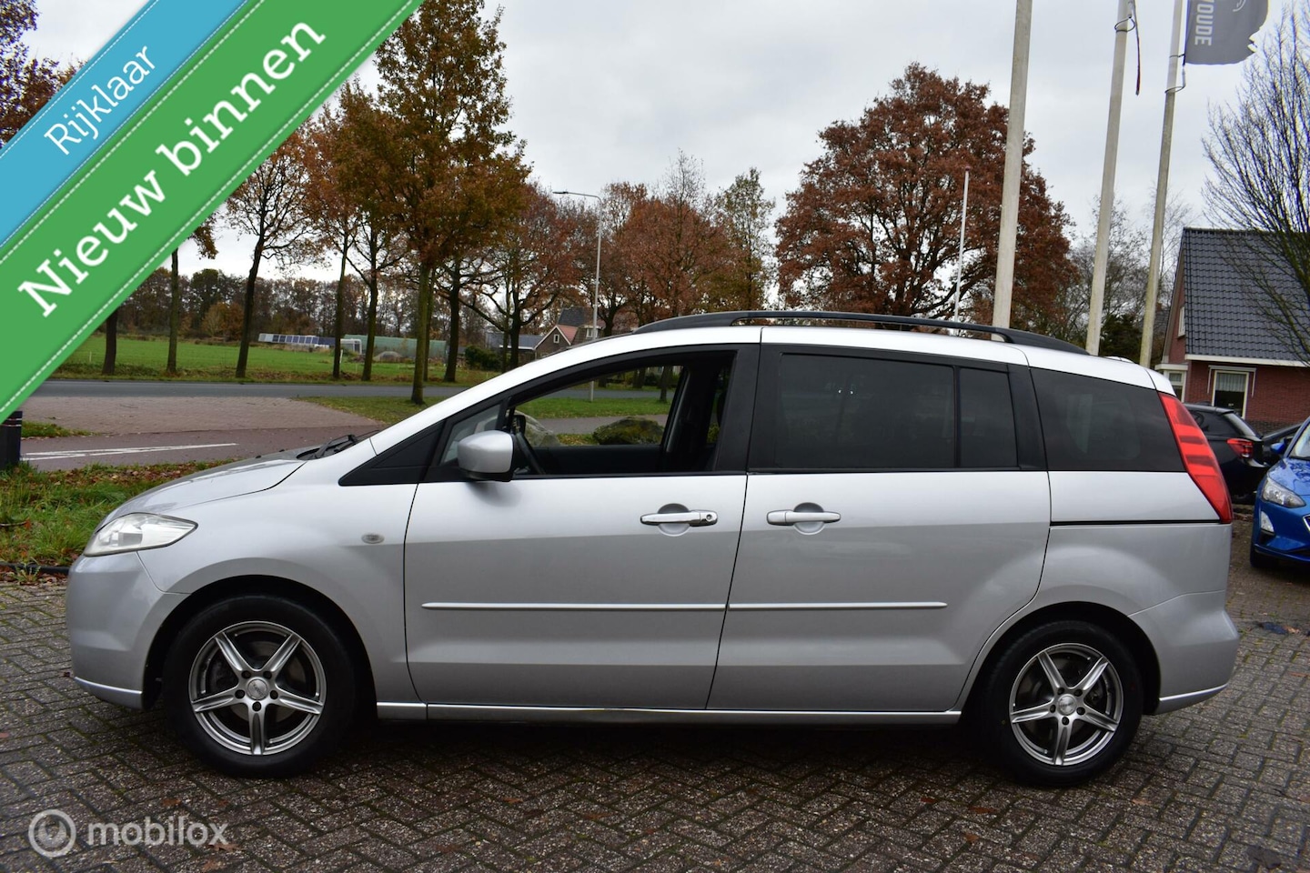 Mazda 5 - 1.8 Executive '07 7 persoons| Airco|LM wielen|T.haak - AutoWereld.nl