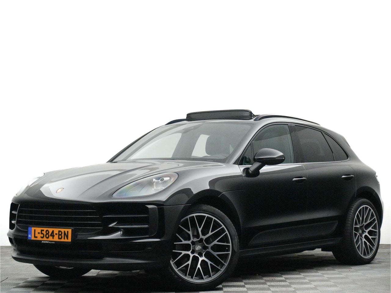 Porsche Macan - 2.0 T Aut7 245pk Sport Design FACELIFT! - AutoWereld.nl