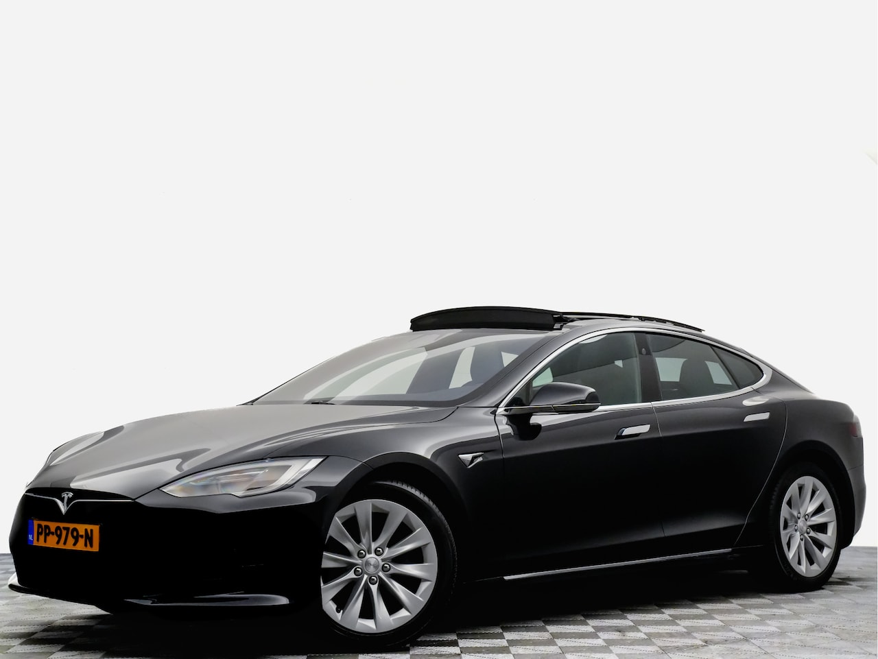 Tesla Model S - 75 Business (autopilot,panodak,sfeerverlichting,360) - AutoWereld.nl