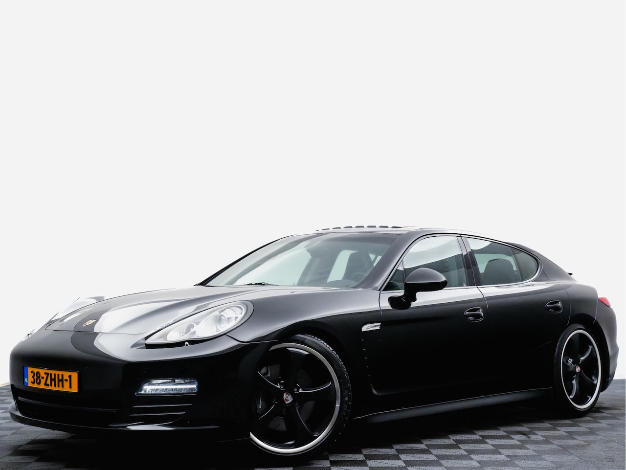 Porsche Panamera - 3.6 V6 Platinum TECHART (panodak,luchtvering,BOSE,xenon) - AutoWereld.nl