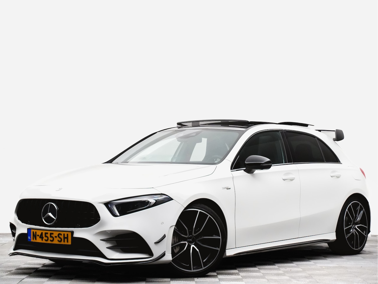 Mercedes-Benz A-klasse - A35 AMG Performance 330pk 4MATIC Aero Edition 1 - AutoWereld.nl