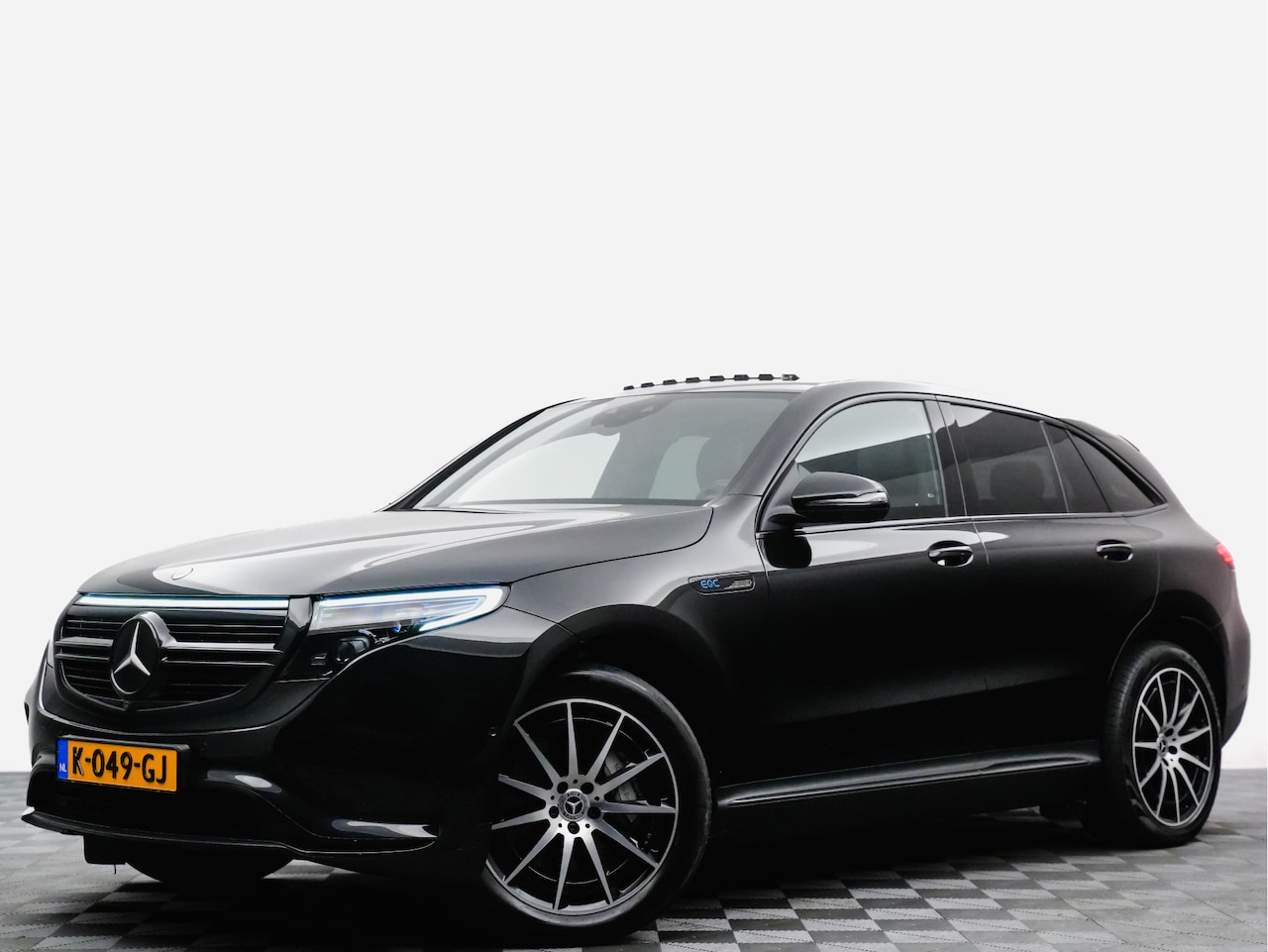 Mercedes-Benz EQC - 400 4MATIC AMG Business Solution (lage bijtelling, panodak,burmester,sfeerverlichting,360, - AutoWereld.nl