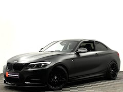 BMW 2-serie Coupé - M240i 375pk Performance SATIN BLACK (carbon, LED, navi, alcantara, 20 inch)