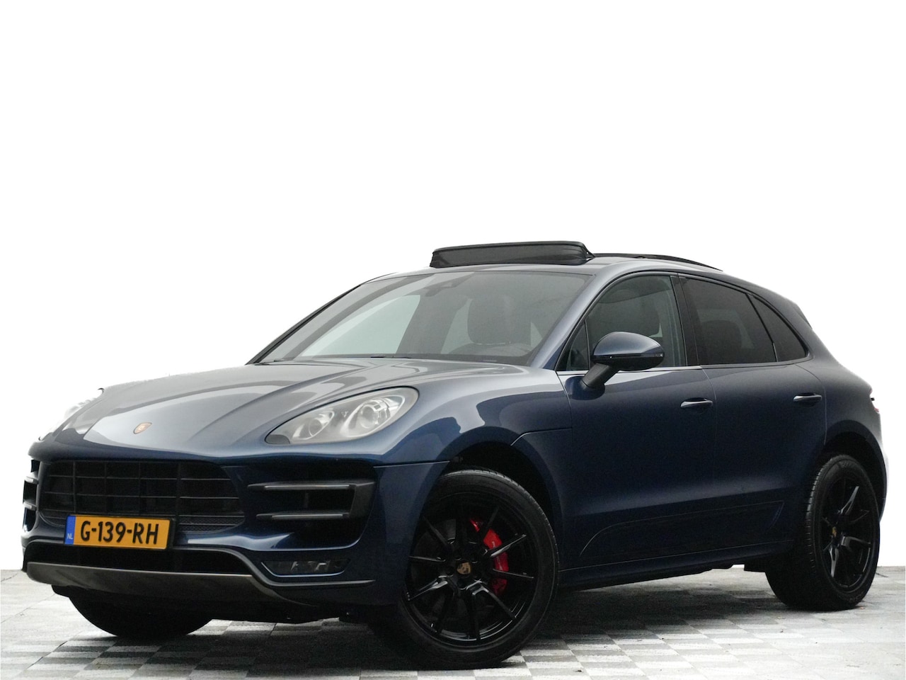 Porsche Macan - 3.6 Turbo 400pk (stuurverwarming,stoelventilatie,carbon,panodak,full) - AutoWereld.nl