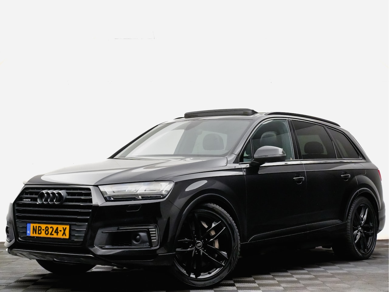 Audi Q7 - 3.0 TDI e-tron 375pk S Competition Quattro Black Edition (panodak,bose,leer,matrix) - AutoWereld.nl