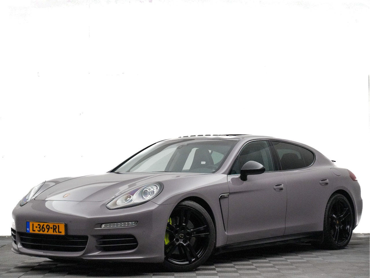 Porsche Panamera - 3.0 S E-Hybrid Sport Chrone (leer,panodak,carbon,bose,navi,luchtvering) - AutoWereld.nl