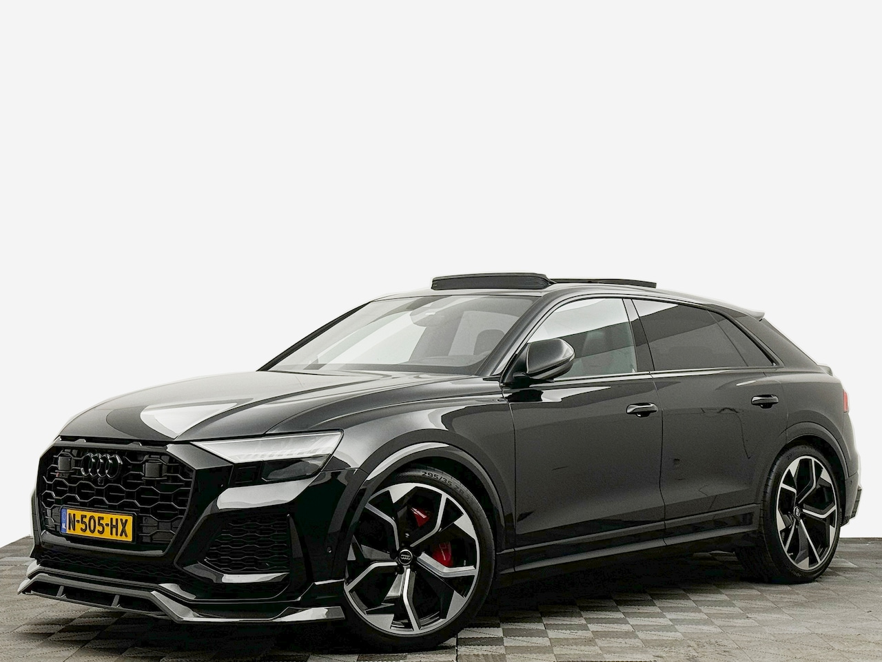 Audi RSQ8 - 4.0 TFSI RS Dynamic 611pk (Softclose, Carbon, Keramisch, B&O, Achteras Besturing, stoelven - AutoWereld.nl