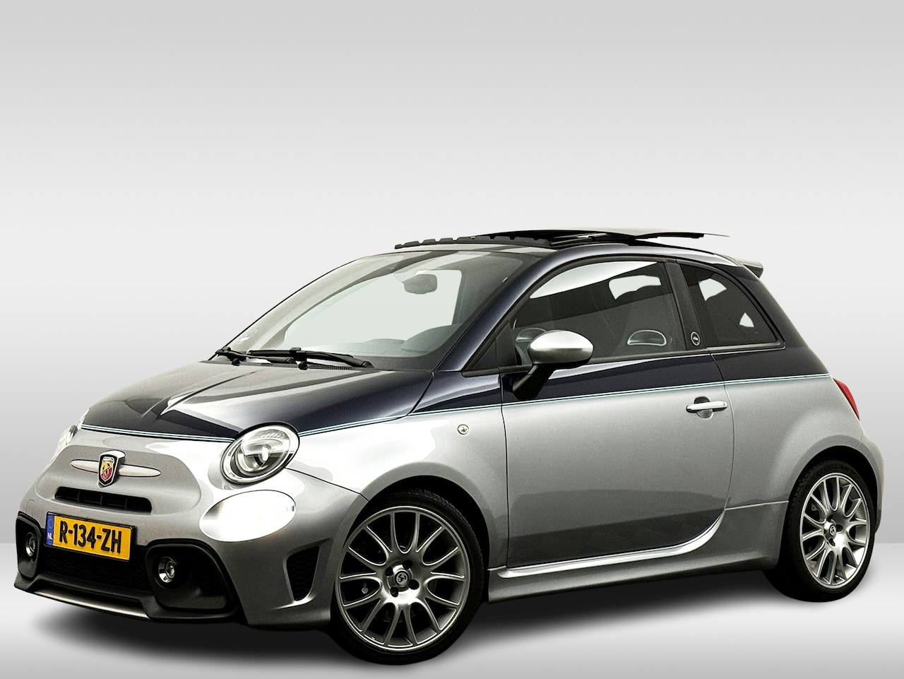 Abarth 695 - Rivale 175th 180pk F1 Aut Competizione (carbon,akrapovic,schaalstoelen,brembo,panodak,bi-x - AutoWereld.nl