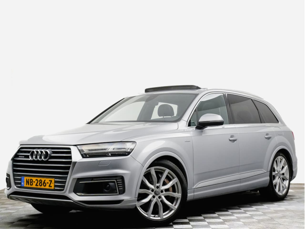 Audi Q7 - 3.0 TDI e-tron quattro S Edition (adaptive cruise,stuurverwarming,panodak,bose,matrix) - AutoWereld.nl