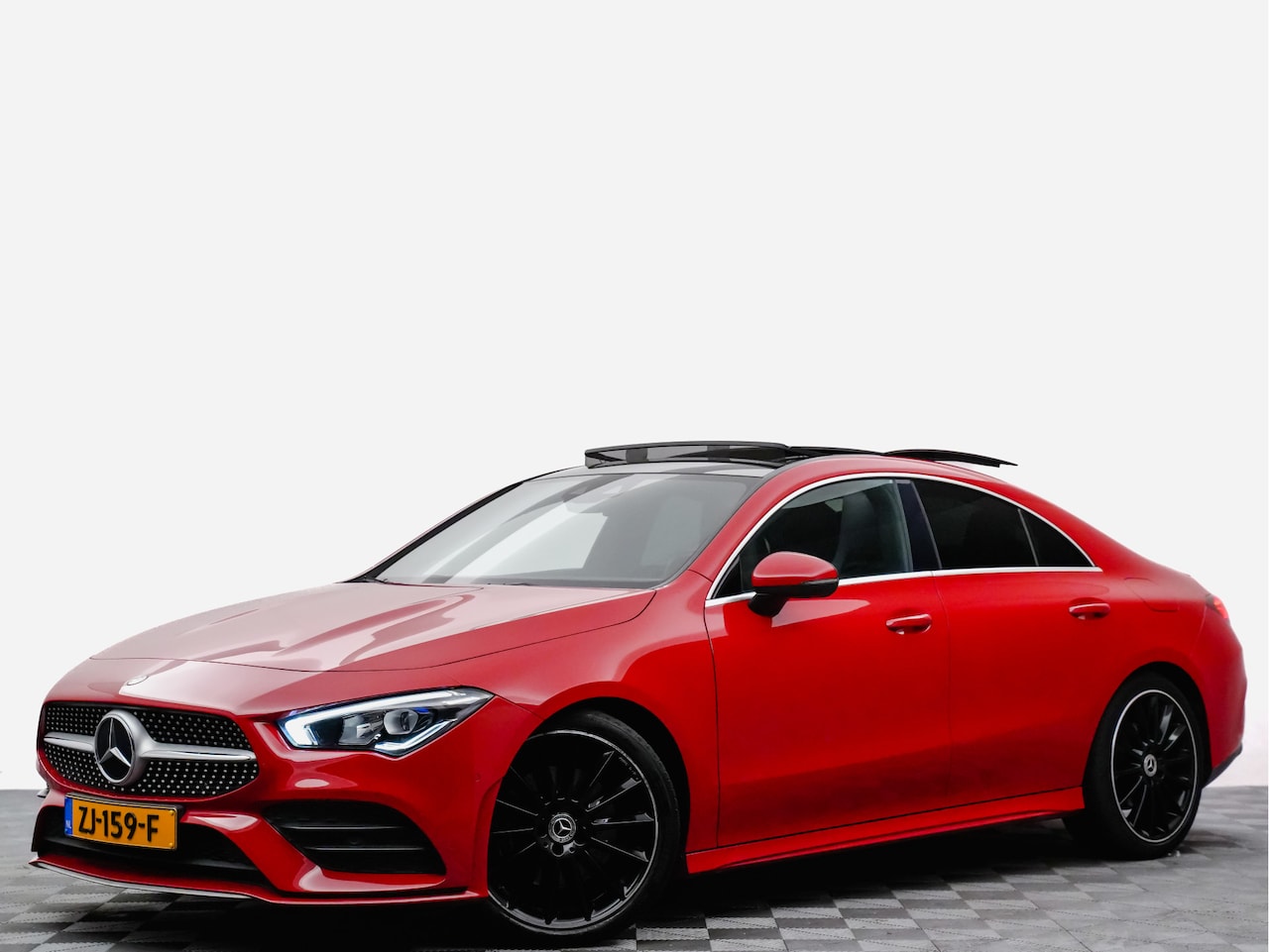 Mercedes-Benz CLA-Klasse - AMG 165pk Aut (headup.panodak,camera,leer,led,widescreen) - AutoWereld.nl