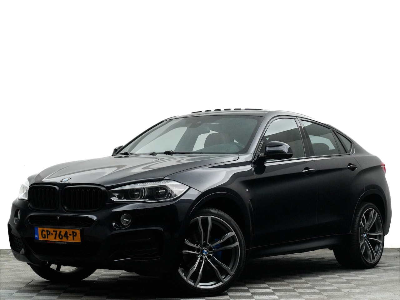 BMW X6 - xDrive30d 260pk Aut8 M-Sport High Executive Black Innovation - AutoWereld.nl