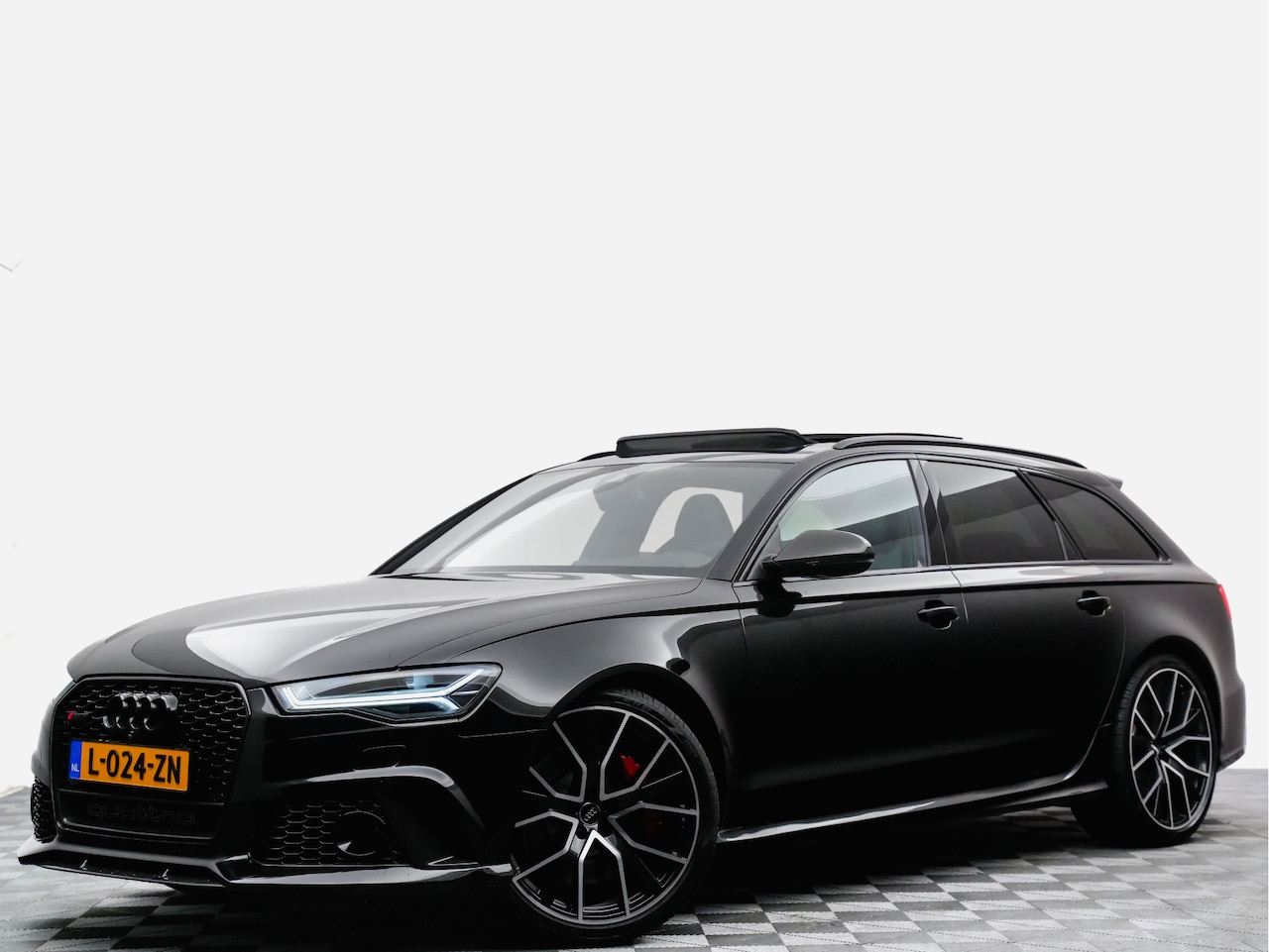 Audi RS6 - Avant 4.0 TFSI quattro 640pk Performance Carbon Black Edition (milltek,panodak,headup,bose - AutoWereld.nl