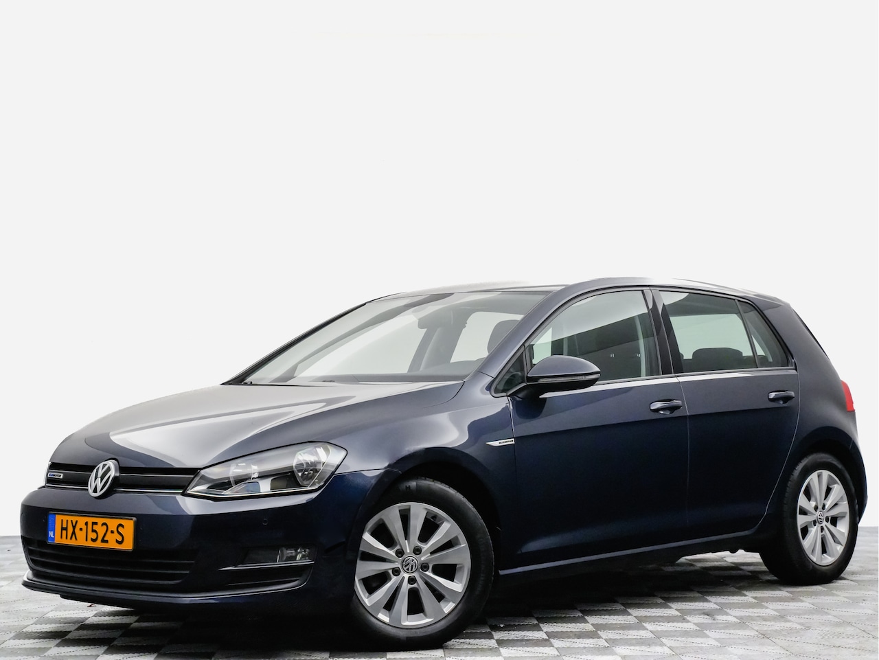 Volkswagen Golf - 1.0 TSI 116pk 5drs Comfortline (navi,360,clima,cruise) - AutoWereld.nl