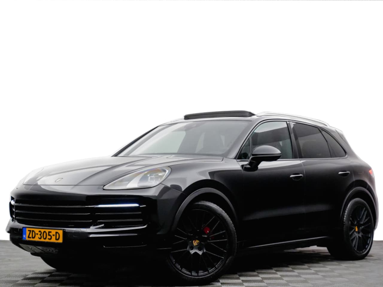 Porsche Cayenne - 3.0 E-Hybrid Sport Chrono 465pk Black Turbo Pack (panodak,bose,360,matrix,keyless,sportlee - AutoWereld.nl