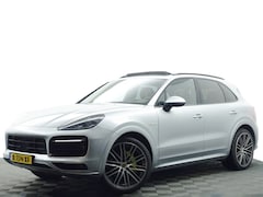 Porsche Cayenne - 3.0 E-Hybrid Sport Design (soft close, head up, alcantara hemel, sportuitlaat, panoramadak