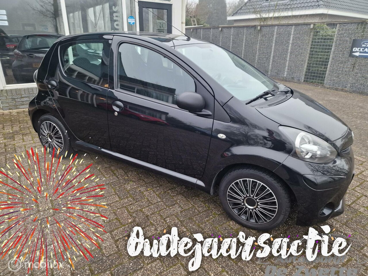 Toyota Aygo - 1.0 VVT-i Now 1.0 VVT-i Now - AutoWereld.nl