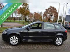 Audi A3 - 1.6 Ambiente 5DRS, '05 Clima|Cruise|LM wielen