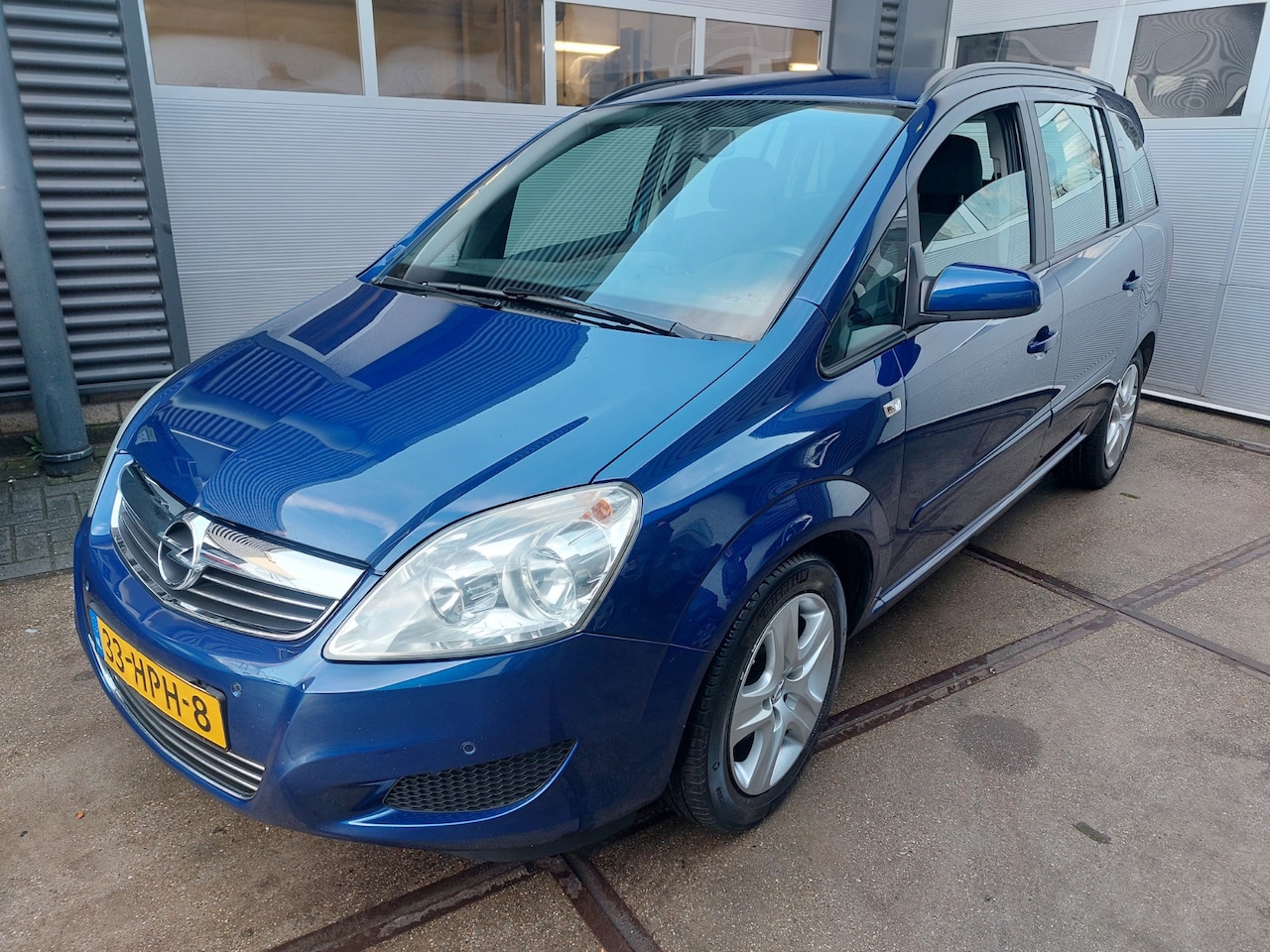 Opel Zafira - 1.6 Business AIrco Navigatie 7 persoons - AutoWereld.nl