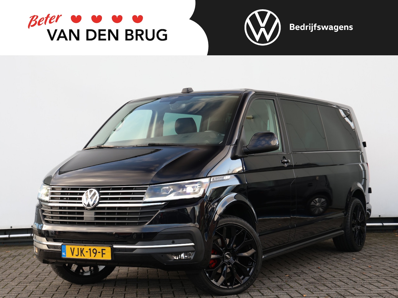 Volkswagen Transporter - 2.0TDI 150PK L2H1 30 DC | Digital Cockpit | LED | Camera | Navi | Trekhaak | ACC - AutoWereld.nl