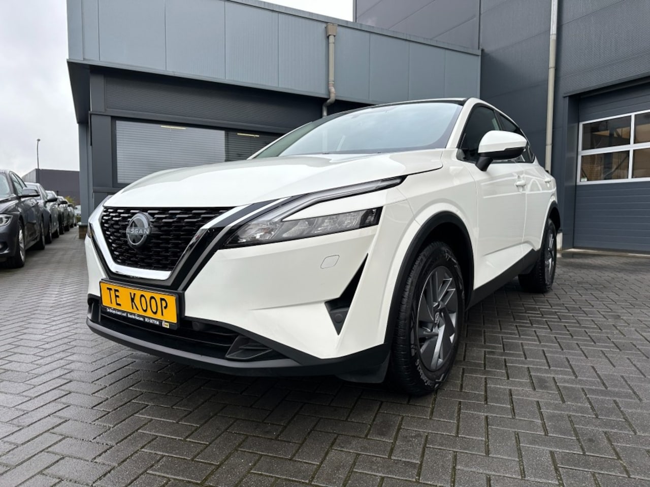 Nissan Qashqai - 1.3 MHEV Acenta Apple CarPlay camera stoelverwarming - AutoWereld.nl