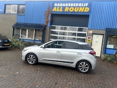 Hyundai i20 - AUTOMAAT*NAVI*CAMERA*CRUISE*AIRCO*PANORAMODAK