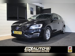 Volvo V60 - 2.0 D3 MOMENTUM LEDER STOELV NAVI CRUISE ALL-IN PRIJS