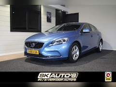 Volvo V40 - 2.0 D4 MOMENTUM BNS NAVI CRUISE STOELV NAP CLIMA ALL-IN