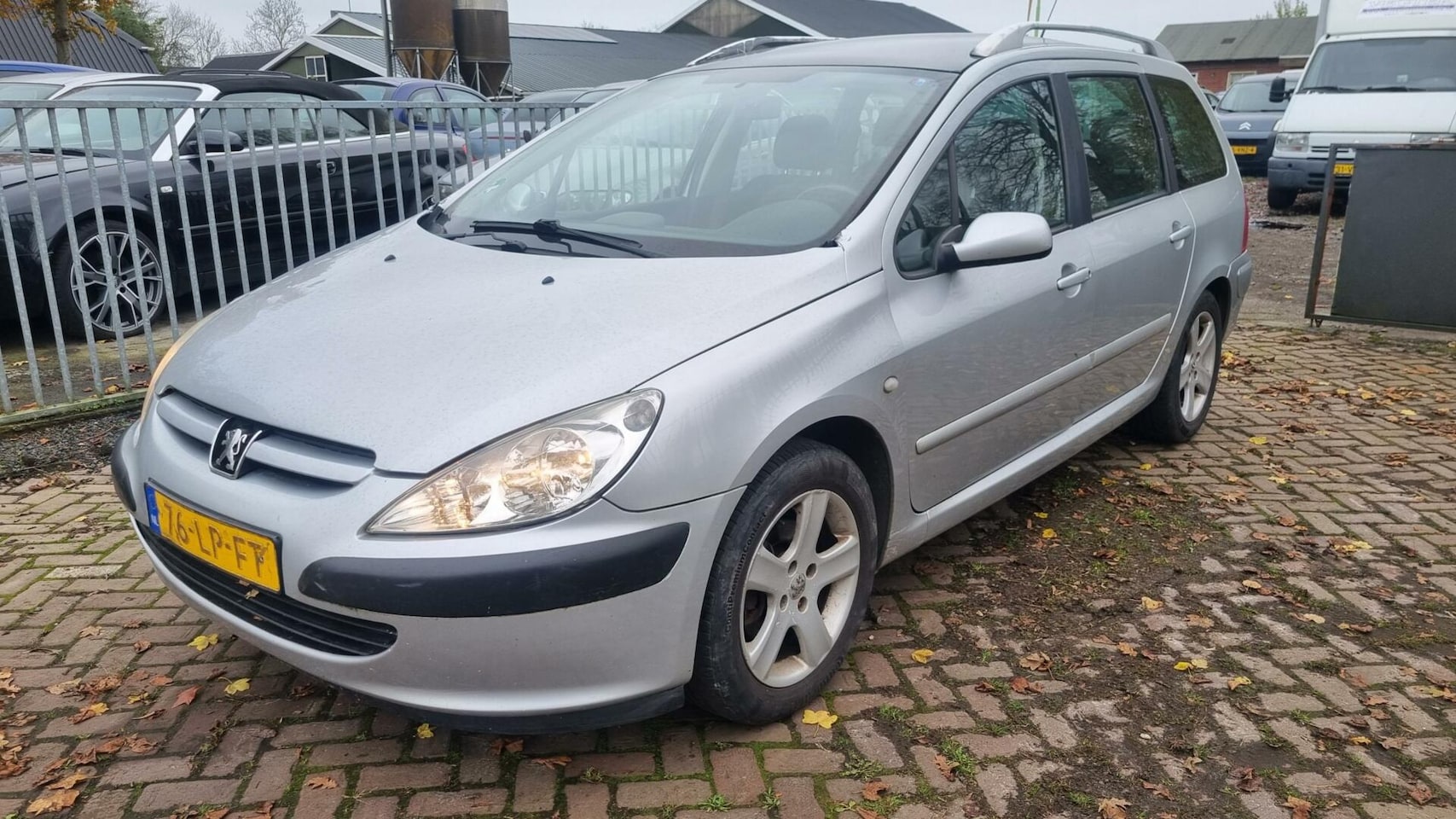 Peugeot 307 SW - 2.0 16V Pack - AutoWereld.nl