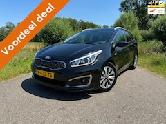 Kia Cee'd Sportswagon - 1.6 GDI DynamicLine / Perfect Onderhouden / Navi. / Camera / Climate Control / Lm Velgen